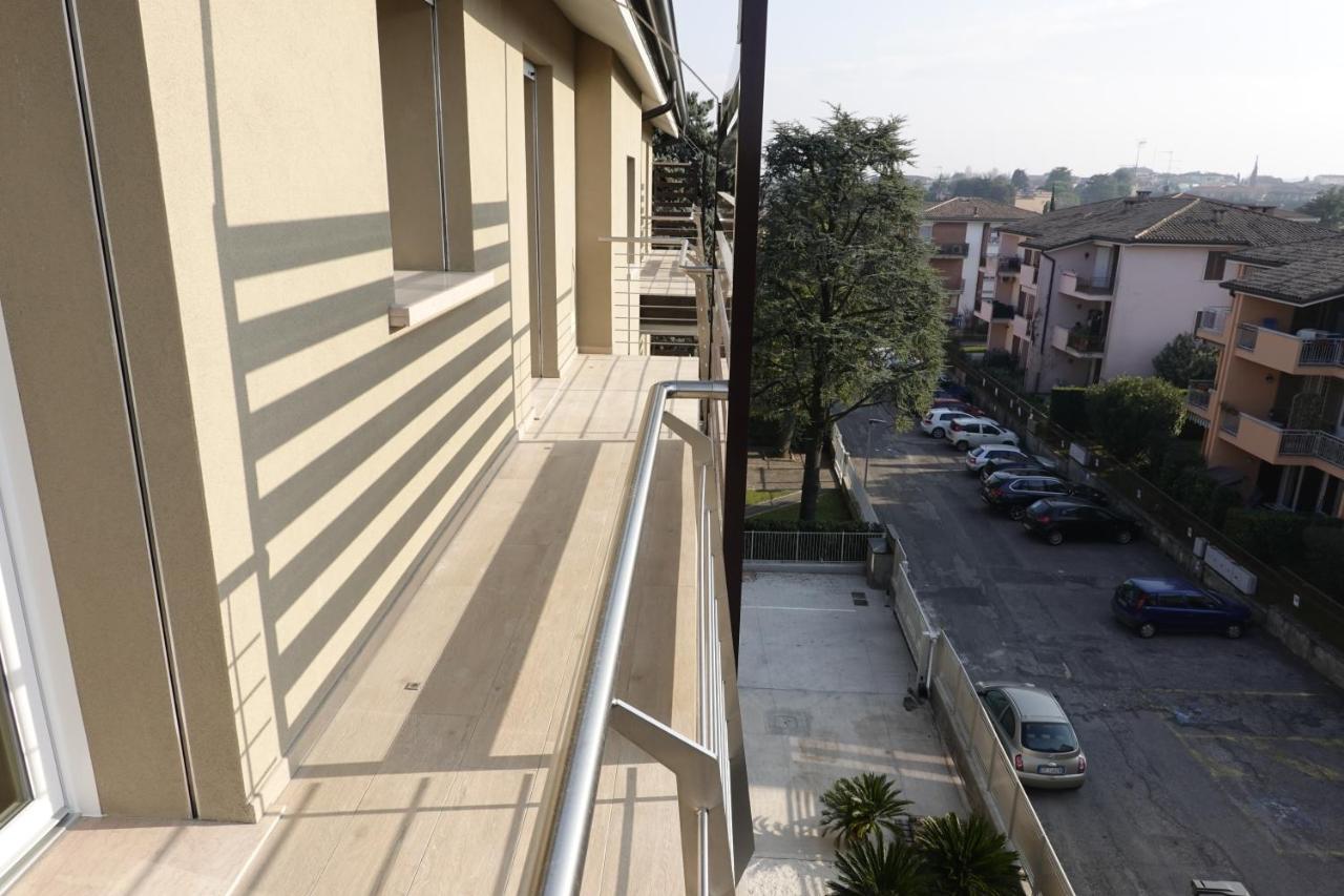 Homingarda - Fine Holiday Apartments Peschiera del Garda Exterior photo