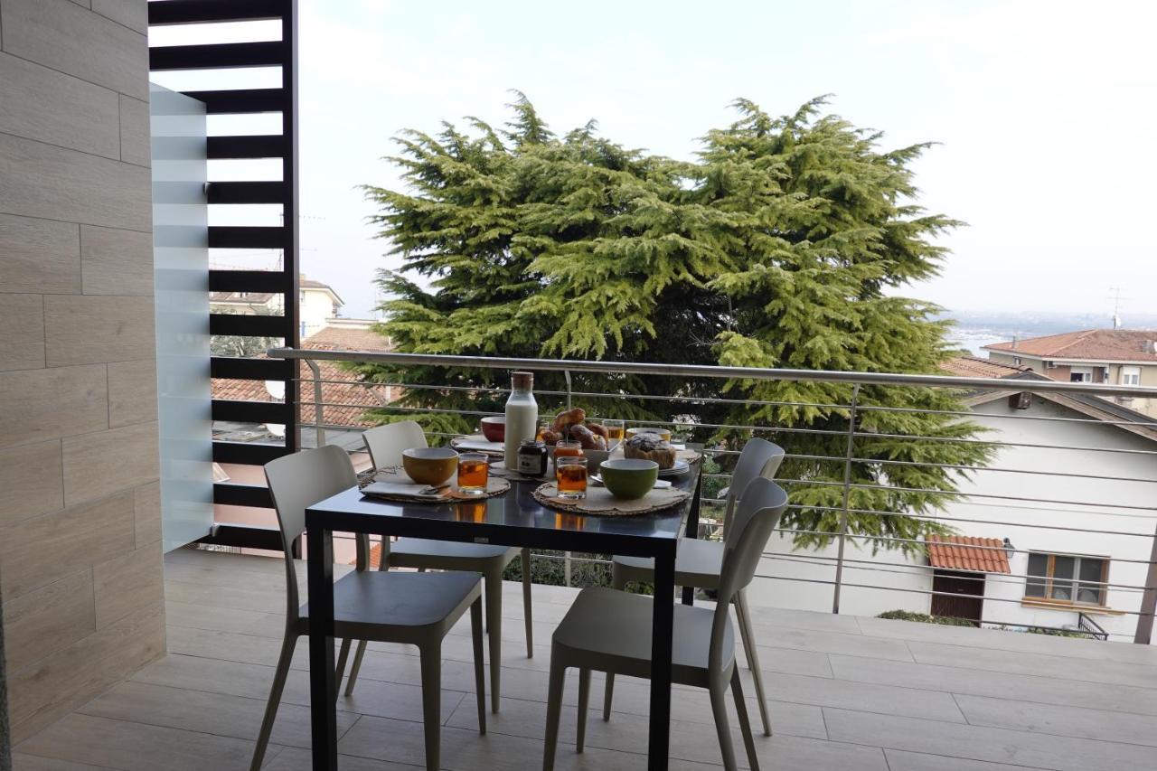 Homingarda - Fine Holiday Apartments Peschiera del Garda Exterior photo